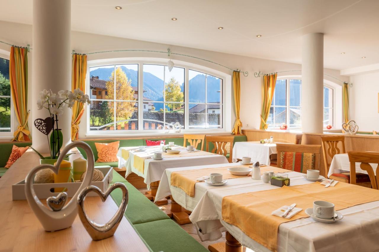 Hotel Thaneller Stadl Braeu Berwang Buitenkant foto